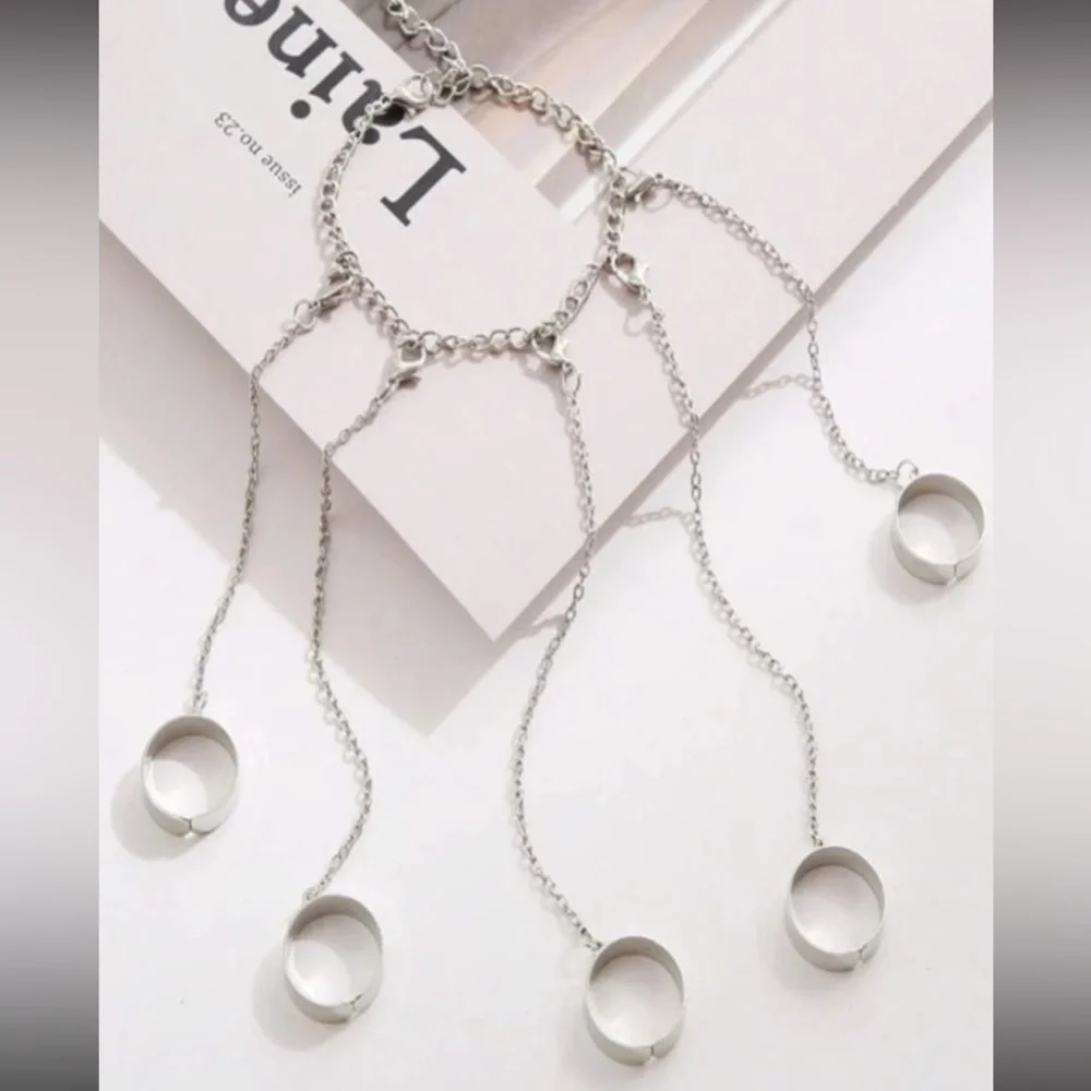 Envious Chains and Rings Irresistibly Linked Stainless Steel Adjustable Ring Set